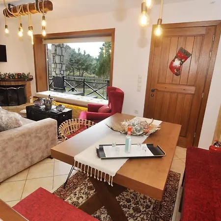 Parnassos Σαλέ Αράχωβα