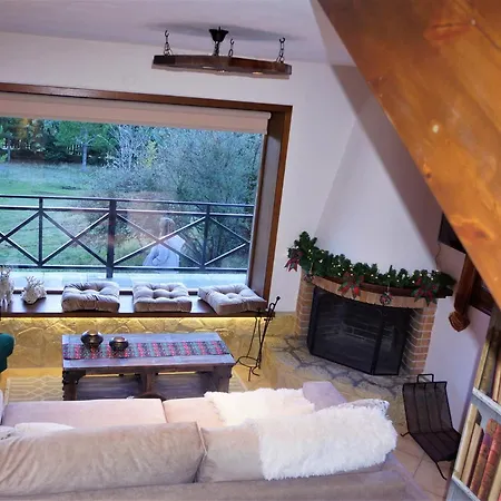 Parnassos Chalet